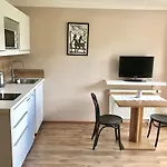 Gryf Apart Otel Harrachov